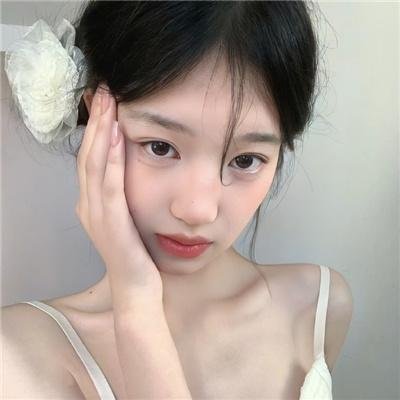 他不是我